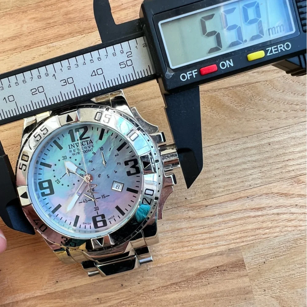 Invicta reserve Chronograph mother of pearl dial silver tone watch NEW BATTERY